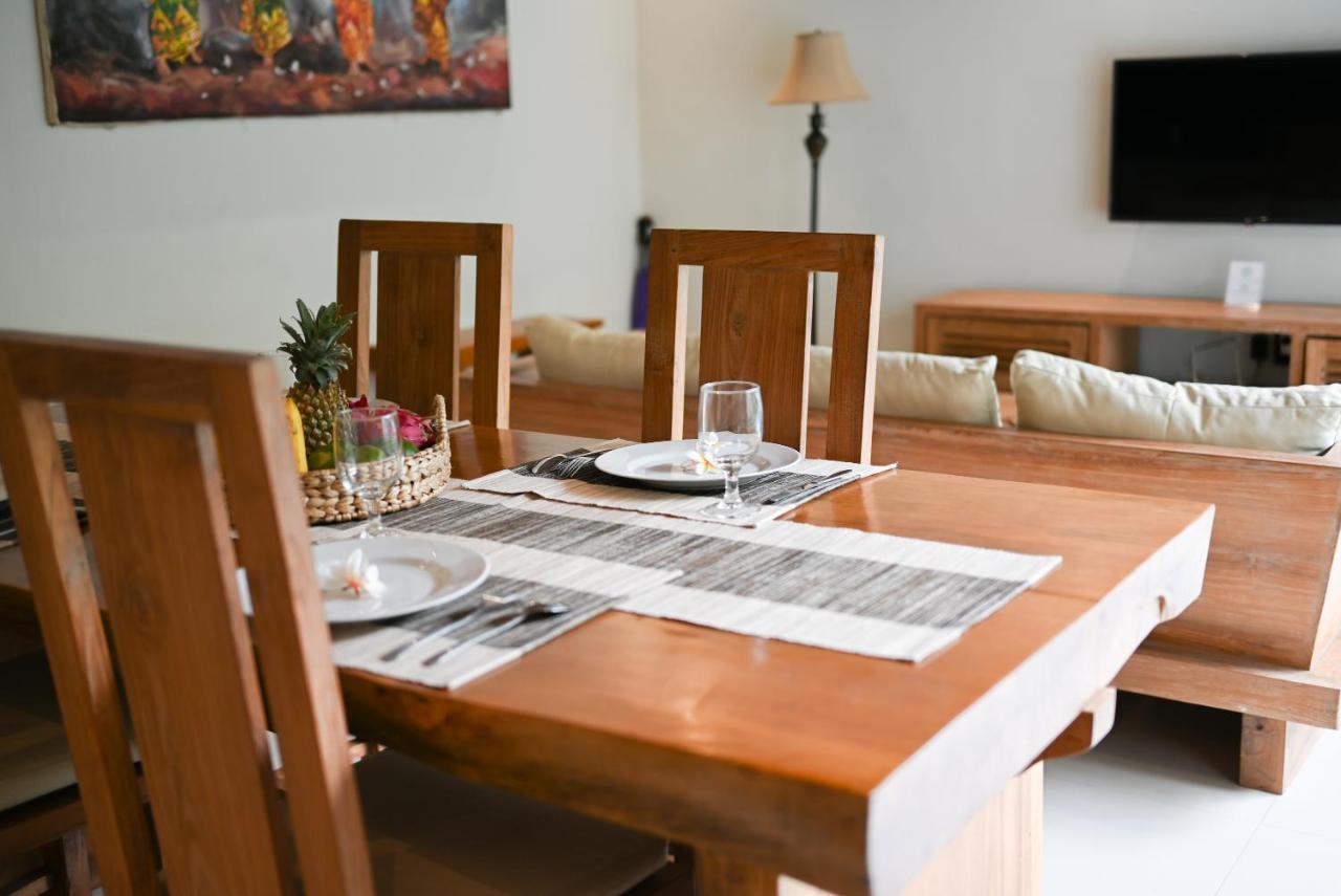 Laksmi Legian Villa *