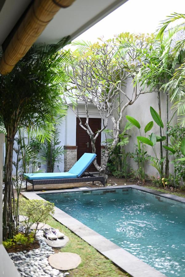 Villa Laksmi Legian *
